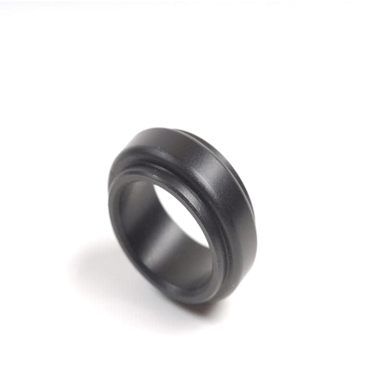 Etuakselin holkki 17x10 mm, musta