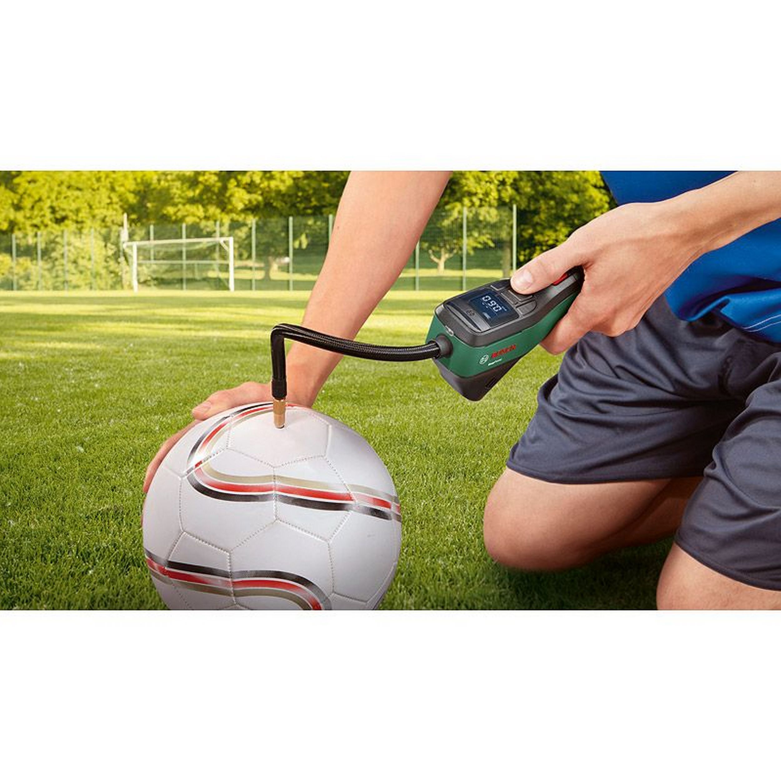 Bosch EasyPump ilmapumppu, jossa on ilmanpainemittari