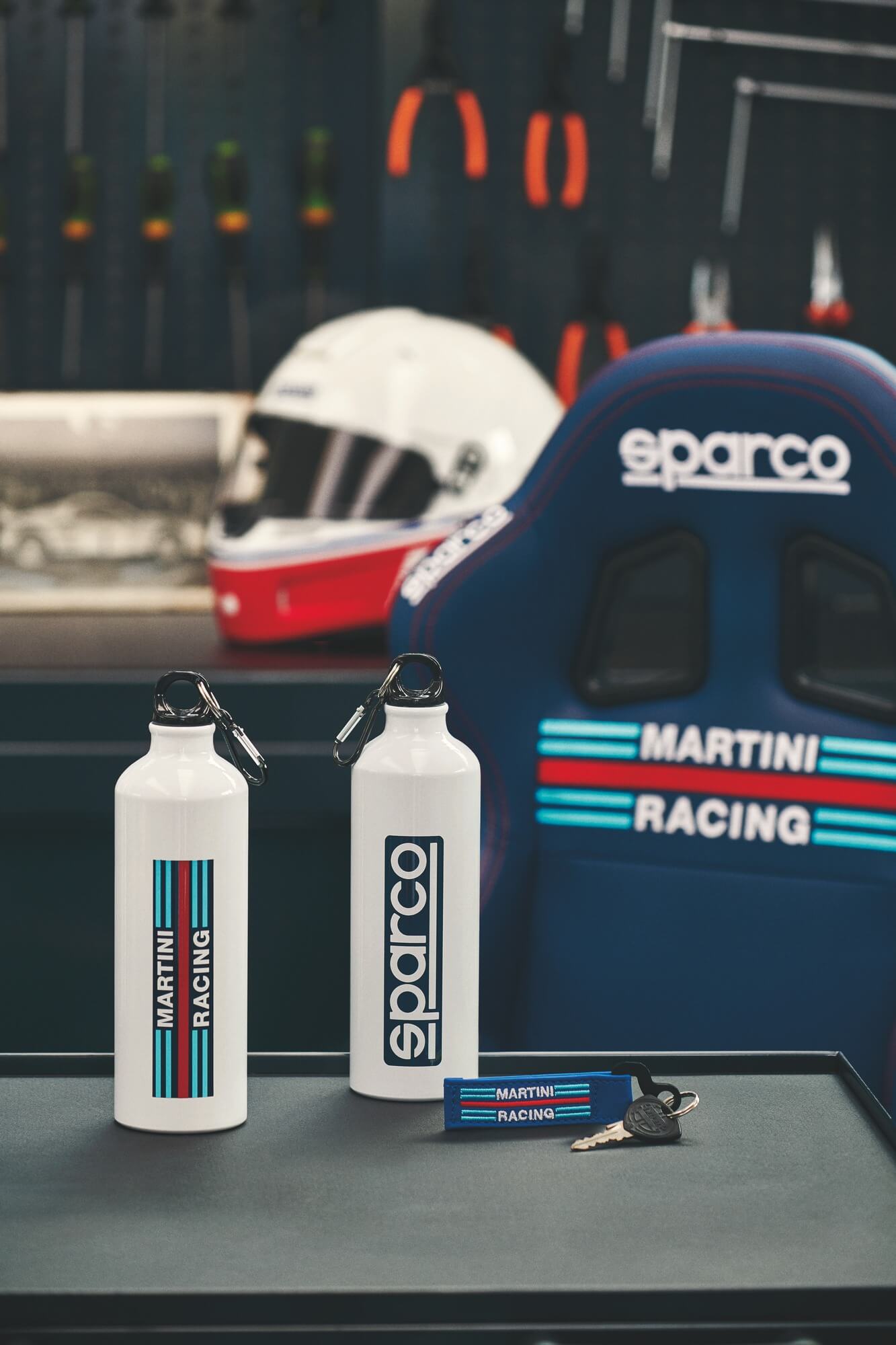 Nahkainen avaimenperä Martini Racing